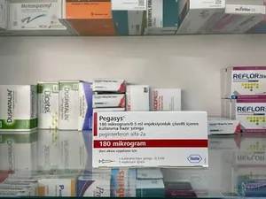 💉 Pegasys 180 mcg/0.5 mL Injection 💉